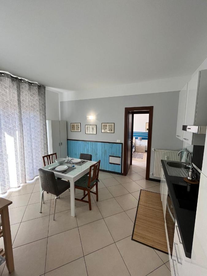 Appartamenti Azzurro Smeraldo 세스트리레반떼 외부 사진